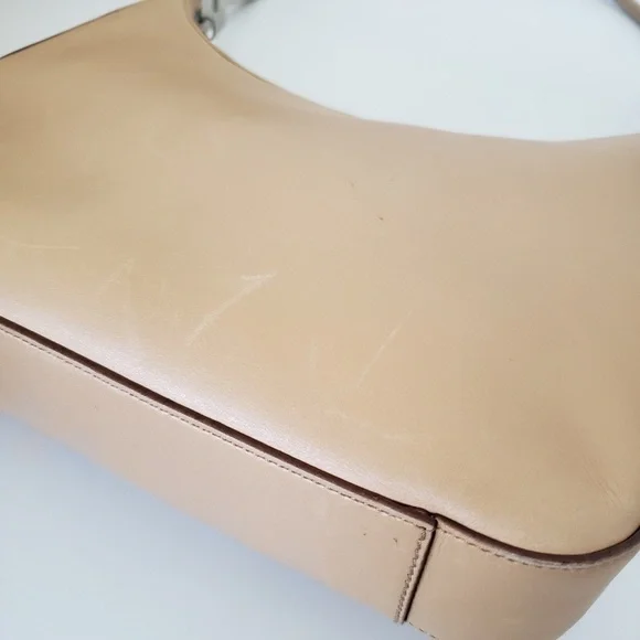 GUCCI Beige Brown Tan Leather Shoulder Bag - Picture 13 of 14